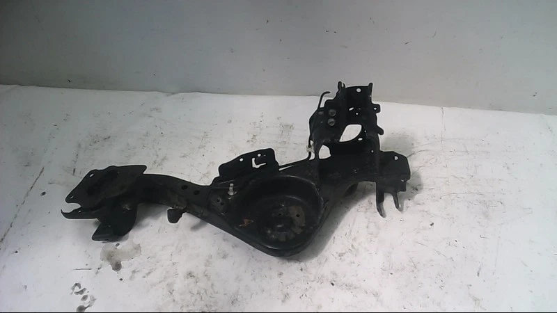 Bras ard occasion RENAULT KOLEOS I Phase 1 - 2.0 DCI 16v 150ch - - Photo 1/3