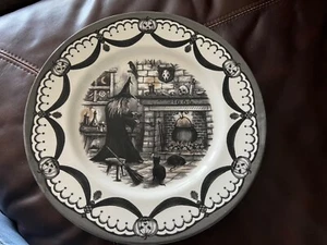 Royal Stafford Keramik Hexe Rabe schwarz Katze Kürbis Halloween 8,5"" Teller - Bild 1 von 2