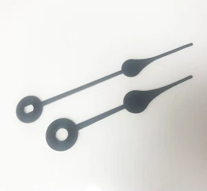 Reloj Metal Cuarzo Funciona con Pilas Mvt 66.5mm Hora 73mm Minuto Pala Manecillas CHQ4 - Imagen 1 de 3
