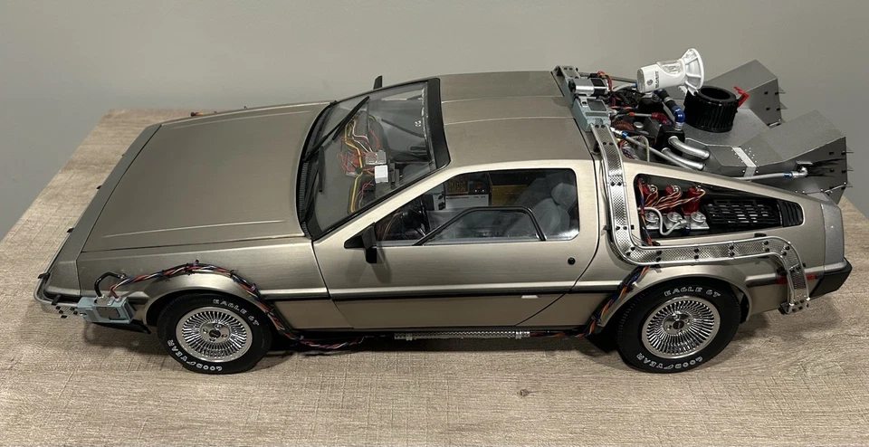 Eaglemoss Fanhome Back To The Future DeLorean 1:8 Scale Model Diecast Needs Work - Image 1 of 4