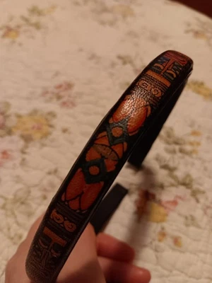 Diadema de cuero pintado (de Pakistán) Foto 1 de 4