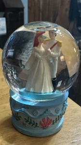 Disney Sirenita Ariel y el Príncipe Eric Boda Mini Globo de Nieve - Imagen 1 de 3