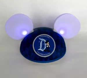 Nuevo sombrero juvenil orejas de Mickey iluminado celebración diamante parques Disney - Imagen 1 de 12