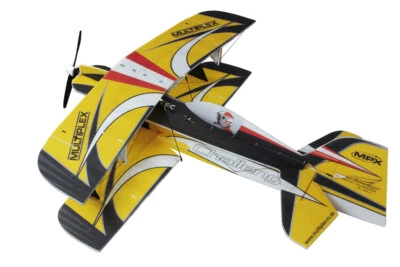 Multiplex RC Flugzeug BK Challenger Indoor Edition 850mm - Bild 1 von 4