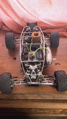 Traxxas Jato altamente modificado con Onroad Picco.21 Foto 1 de 4