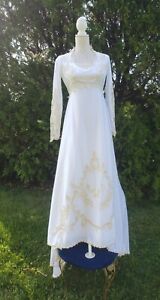 1950s Wedding Dress Sz 10 32" Bust 28" High Waist White w/Cream Lace Long Sleeve