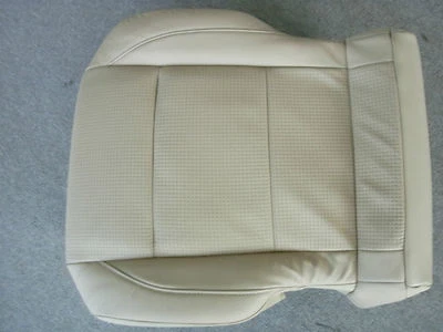 2005 2006 Nissan Armada LE RIGHT FRONT SEAT CUSHION ASSEMBLY 87300-7S502 - Image 1 of 4
