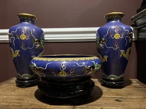 PAR CHINO CLOISONNE JARRONES Y CLOISONNE JUEGO DE CUENCOS BAJOS - Imagen 1 de 20