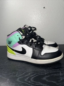 Air Jordan 1 Mid GS Pastel Purple Green Black GS Size 6.5Y / Womens 8 Sneakers - Picture 1 of 8