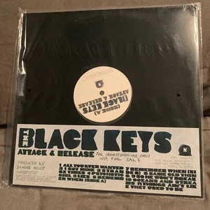 The Black Keys Attack & Release EXTREMELY RARE PROMO VINYL RECORD - Picture 1 of 2