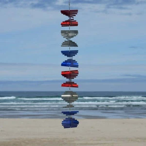 "Patriot" Stacked Shimmer Helix Spinner - Picture 1 of 2