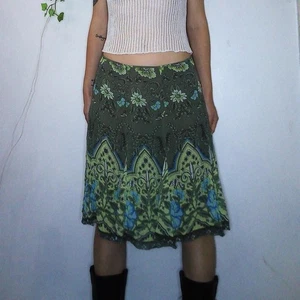 Street One Y2K green paisley & floral print chiffon knee length skirt UK12. - Picture 1 of 7