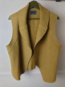 OSKA 100% Boiled Virgin Wool Waistcoat Gilet sleeveless Jacket Ribbed Size 14-16 - Picture 1 of 11