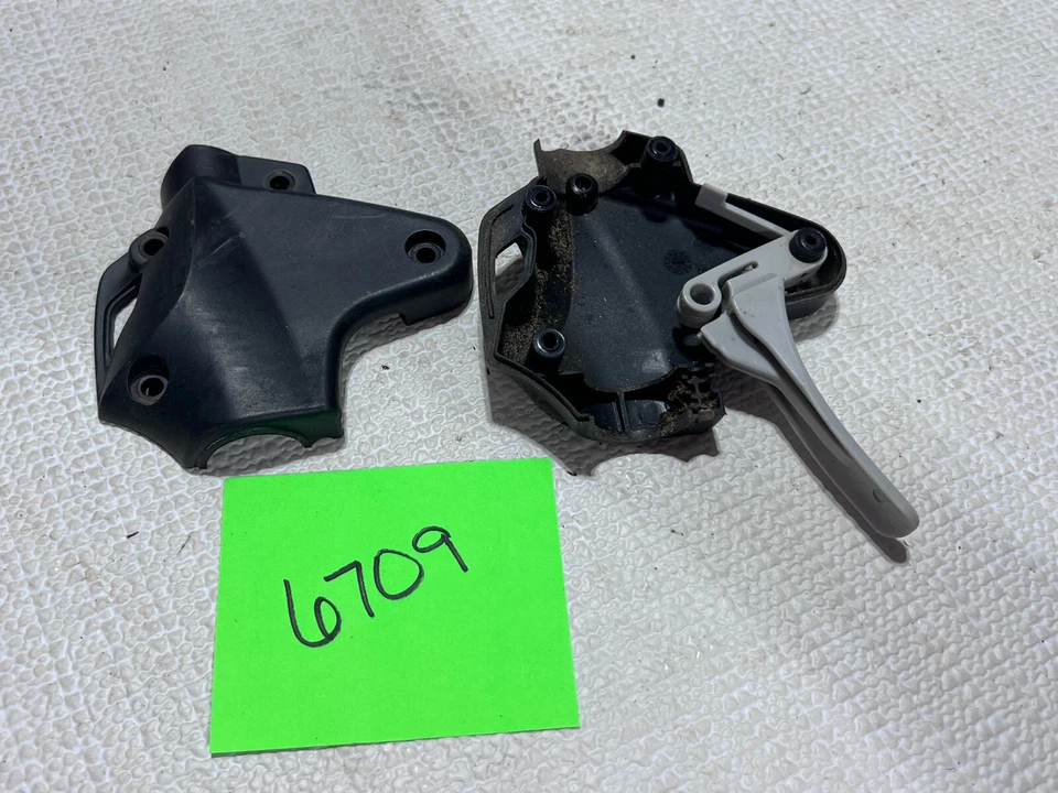 Homelite Trimmer UT33600 Handle Assembly Part 310831003, 310831007 (#6709 - Image 1 of 1