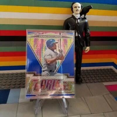 2021 PRIZM BASEBALL FRANCISCO LINDOR FEARLESS BLUE MOJO /199 - Image 1 of 3