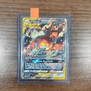 Reshiram & Charizard GX SM201 Tag Team Alternate Art Full Art Promo Pokemon Card - Picture 1 of 5