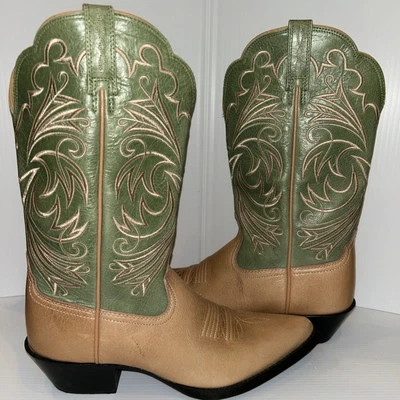 Ariat Ats Womens Boots Great Pre Owned Condition Size B Brown/Tan & Mint Green - Image 1 of 4