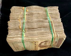 1000 pezzi x Venezuela 1 milione Soberano Bolivares - USATO GRADO INFERIORE / 2020 - Foto 1 di 2
