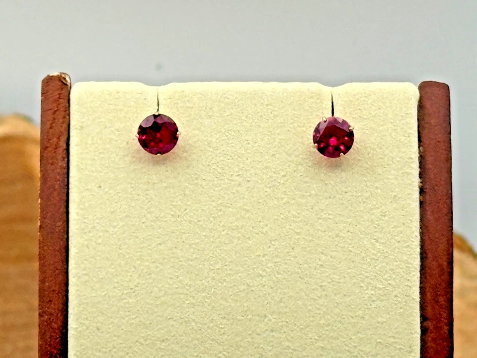 Vintage 10k 6mm 1 Ct Ruby Stud Earrings w/14k backs--B140.25 - Image 1 of 4
