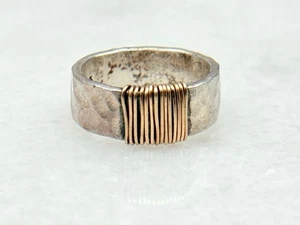 Handcrafted Sterling Silver 8.5mm 14k Gold Filled Wire Hammered Band Ring Sz 7.5 - Picture 1 of 3