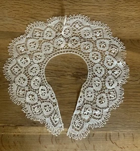 Antique Collar Lace. Beige - Edwardian Collar - Picture 1 of 11