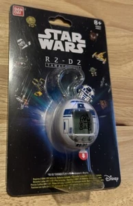 Star Wars R2-D2 Tamagotchi Brand New - Picture 1 of 2