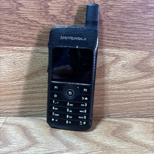 Motorola SL7550 MotoTRBO UHF R1 403-470Mhz AAH81QCN9NA2AN SANS BATT pas testé - Photo 1/7