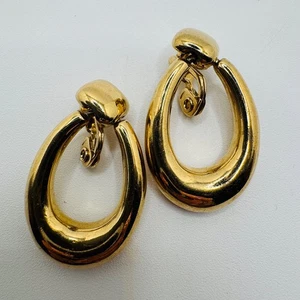 Vintage Napier Clip On Earrings Door Knockers Gold Tone Statement - Picture 1 of 9