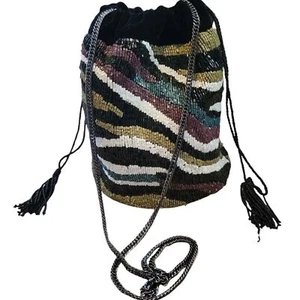 NWT Unique Zara Beaded Black Velvet Bucket Bag Crossbody with Dustbag - Picture 1 of 7