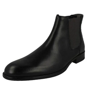 Botas Chelsea Para Hombres Clarks 'CraftArlo Top' Inteligentes Cuero Negro - Ajuste G - Imagen 1 de 18