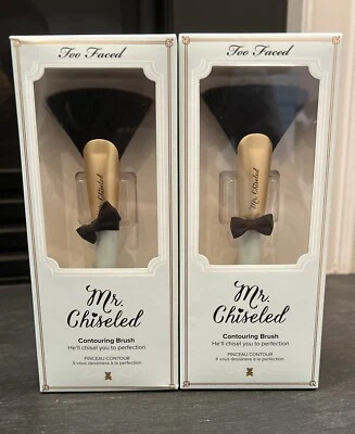TOO FACED Mr. Chiseled Contouring Makeup Brush 7” Fan - PACK OF 2 NEW IN BOX - Image 1 of 3