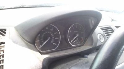 Medidor de velocímetro usado se adapta a: BMW 128I cluster 2008 conv MPH grado A Foto 1 de 4
