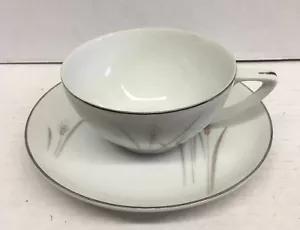 Vintage Platinum Wheat Fine China Made in Japan Tea/Coffe Cup and Saucer - Picture 1 of 5