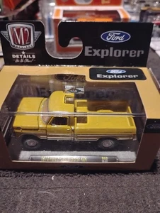 M2 Machines 1972 Ford F-250 Explorer 4x4 Truck R63 2022-2007 - Picture 1 of 3