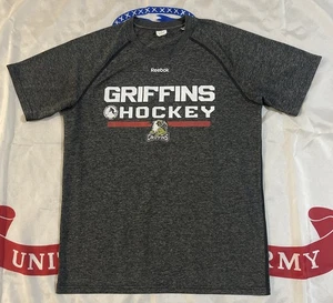 Reebok Grand Rapids Griffins AHL Hockey Men’s Gray Large Logo T-Shirt 2016 - Picture 1 of 7