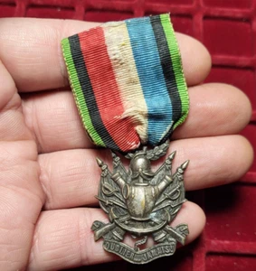 #57-15 ~ Médaille - Vétérans de guerre - Foto 1 di 2