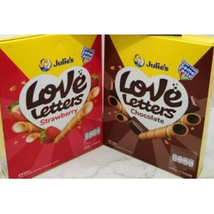 8 X 100G Julie's Love Letters Chocolate/Fresa Obleas Palitos Galletas Snacks - Imagen 1 de 9