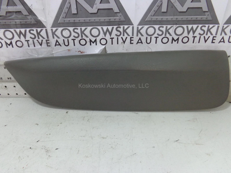 Reposabrazos GMC Envoy reposabrazos puerta trasera derecha interior lado pasajero 02 15094788  Foto 1 de 4