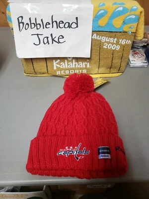 NUEVO CON ETIQUETAS NHL WASHINGTON CAPITALS REEBOK SOMBRERO TEJIDO PUÑOS POM GORRO MUJER CABLE ROJO Foto 1 de 2