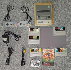 Super Nintendo SNES * Konsole + 5 Spiele !! - Bild 1 von 16