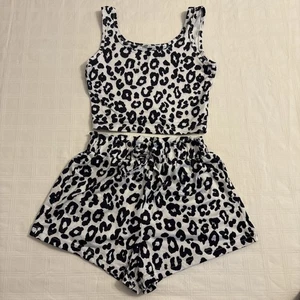 Cheetah Crop Top And Short Set For Girls Size 8. New Without Tags - Picture 1 of 12