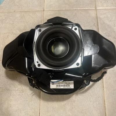 Audi A8 A8L S8 Bose 2011-2018 puerta delantera altavoz bajo subwoofer 4H0 035 297 OEM Foto 1 de 4