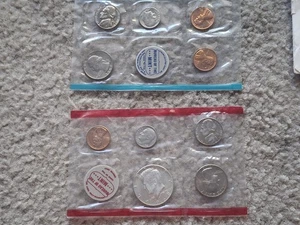1969 PDS U.S Mint Set - Picture 1 of 2