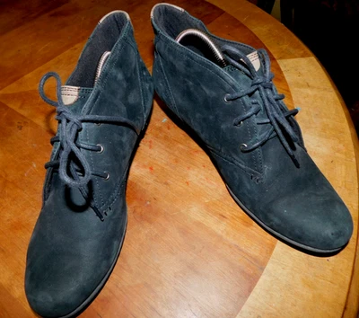 Botines Rockport para mujer talla 9 tacón de cuero gamuza negro liso Foto 1 de 4