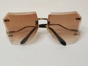 Vintage 1980er Sonnenbrille Retro Mode Schmetterlingsflügel Pilotenbrille abgeschrägte Gläser - Bild 1 von 16