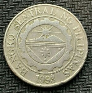 1996 Philippines 1 Piso Coin    World Coin    #B1067