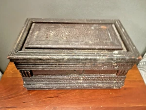 Antigua caja de madera vintage TRAMP ART - Imagen 1 de 10