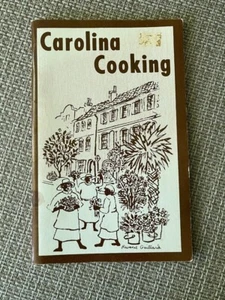 1977 Carolina Cooking Charleston Post Card Company Cookbook Recipes PB - Picture 1 of 9
