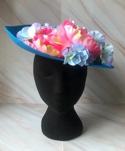 Tocado floral azul con Peonias - Imagen 1 de 13