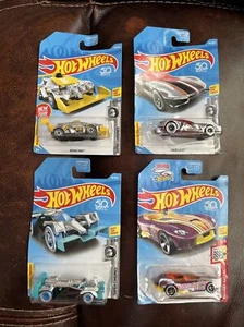 2017 Hot Wheels Super Chromes Imperfect Package Holiday Racer Lot Of 4 - Bild 1 von 11
